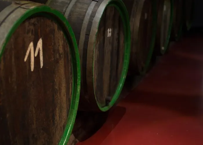 Daire Weingut Loescher *