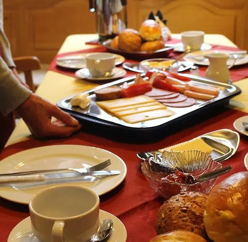 公寓 Weingut Loescher *